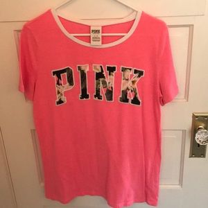 Embroidered PINK shirt with floral lettering